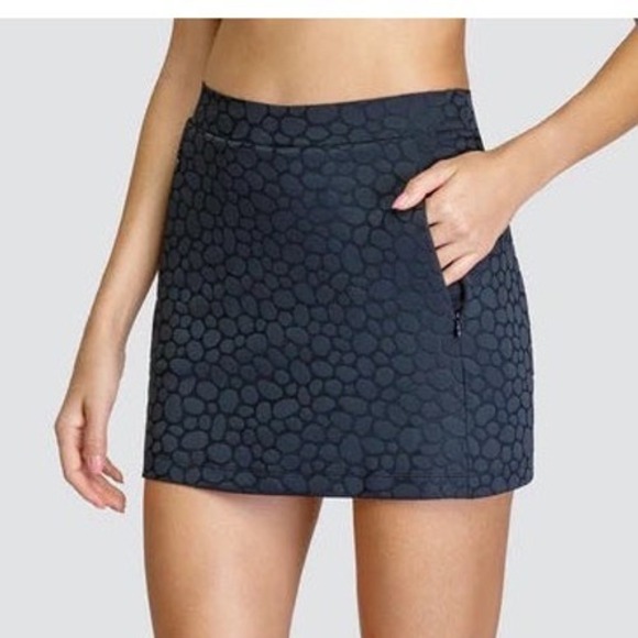 Tail Dresses & Skirts - Tail Elevation Black Textured Golf Skort Tennis Pickleball Athleisure UPF 50+ XS